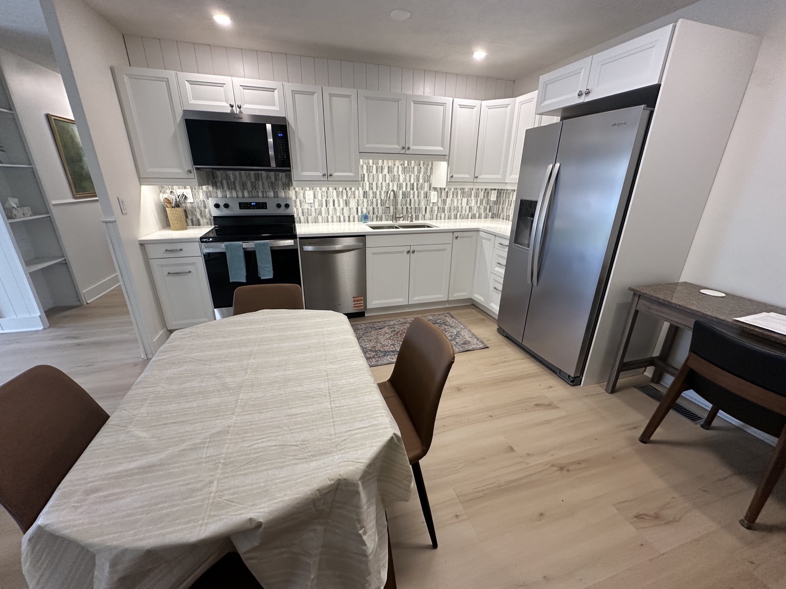 Parkside on Syracuse interior